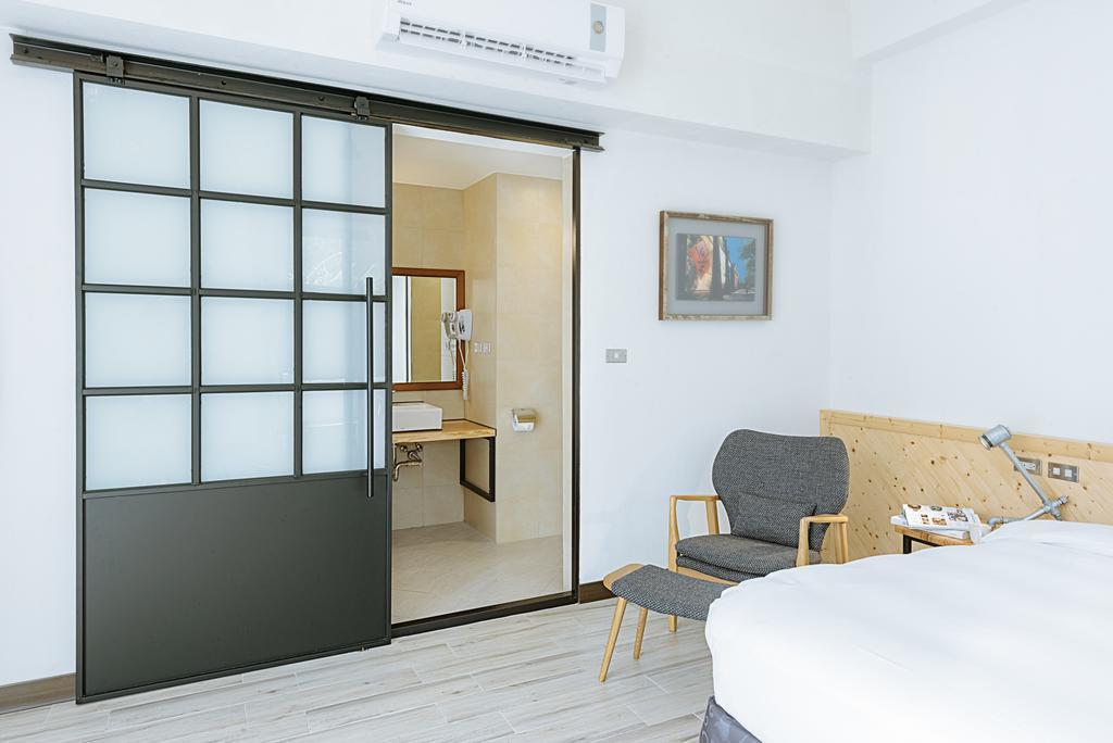 Chillax Inn B&B Хенгчун Экстерьер фото