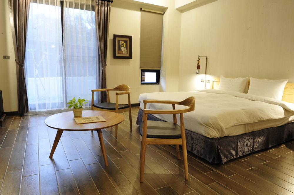Chillax Inn B&B Хенгчун Экстерьер фото